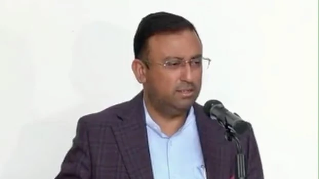 সম্পর্ক নতুনভাবে শুরু করতে চাই, তাই ভারতে প্রধানমন্ত্রীর দ্বিপক্ষীয় সফর হওয়া উচিত