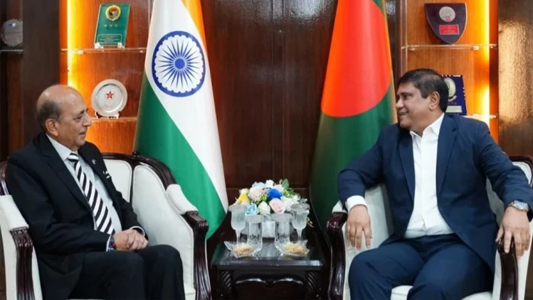 প্রতিরক্ষা উপদেষ্টার সঙ্গে ভারতীয় হাইকমিশনারের সাক্ষাৎ