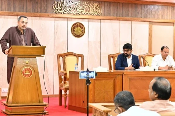 জাতিসংঘ সফরে জাতীয় স্বার্থকে অগ্রাধিকার দিয়েছেন প্রধানমন্ত্রী: মাহ্‌দী