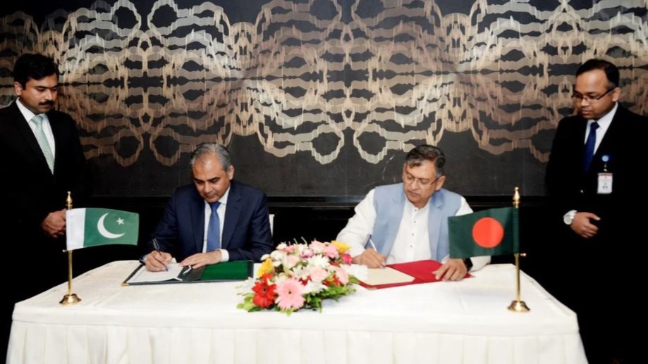 মাদক পাচার রোধে বাংলাদেশ-পাকিস্তান এমওইউ সই