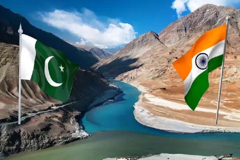 পানি ইস্যুতে ভারতকে পাকিস্তানের যুদ্ধের হুমকি