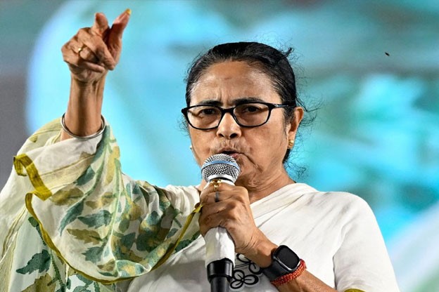 বিজেপি পশ্চিমবঙ্গে এনআরসি চাপানোর চেষ্টা করছে: মমতা