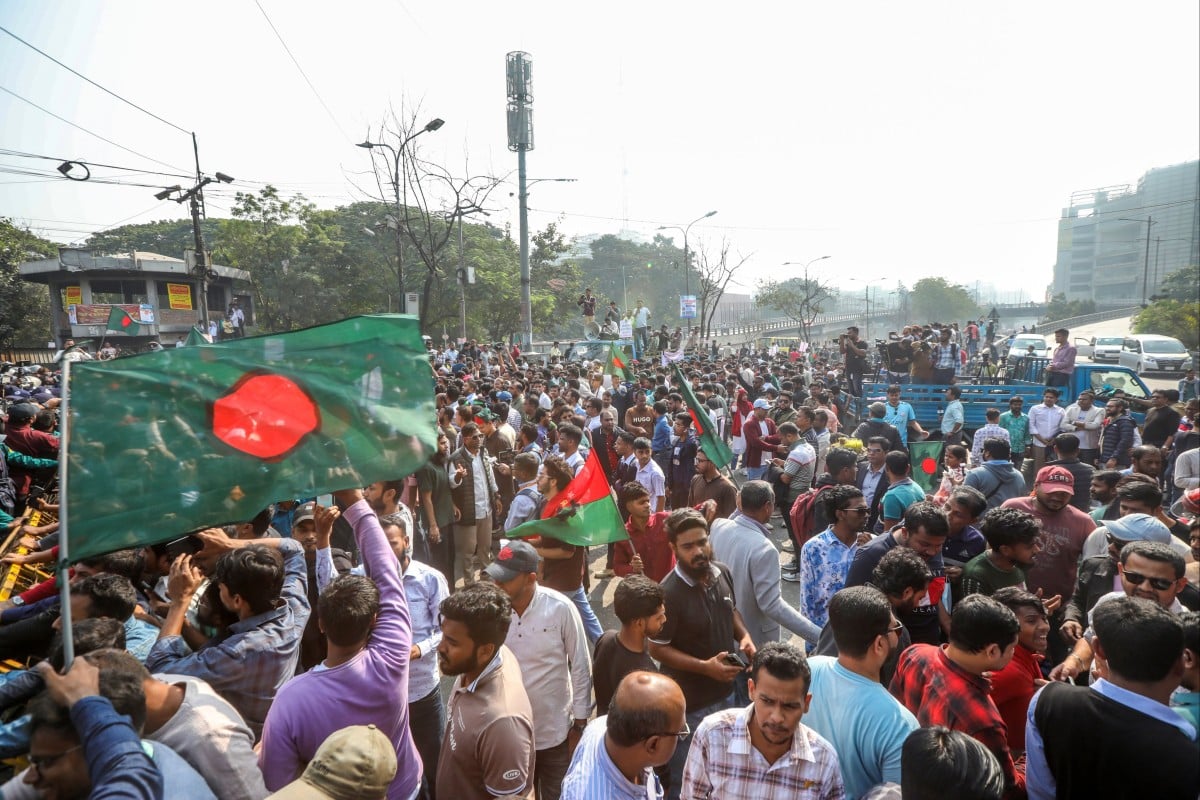 ভারতের হামলার প্রতিবাদে ঢাকায় বাংলাদেশ জাতীয়তাবাদী দলের পদযাত্রা