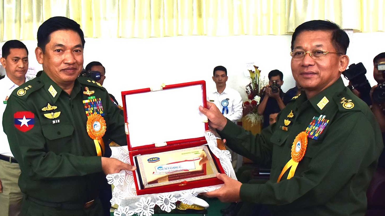 জান্তা প্রধান অং হ্লাইং ভাইস প্রেসিডেন্ট নির্বাচিত