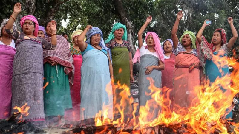 মণিপুরে অপহৃত ৬ শিশু-মহিলার লাশ উদ্ধার, যুবকদের ‘এনকাউন্টার’ করার অভিযোগ