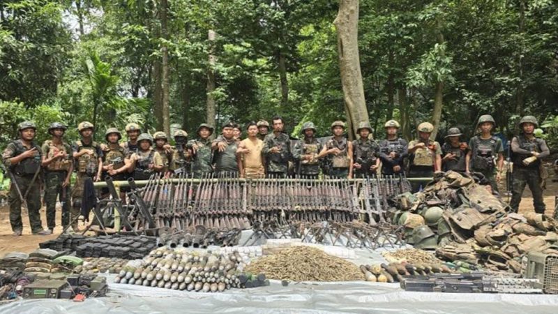 থাই সীমান্তে মিয়ানমার সরকারি বাহিনীর আরেকটি ঘাঁটির পতন