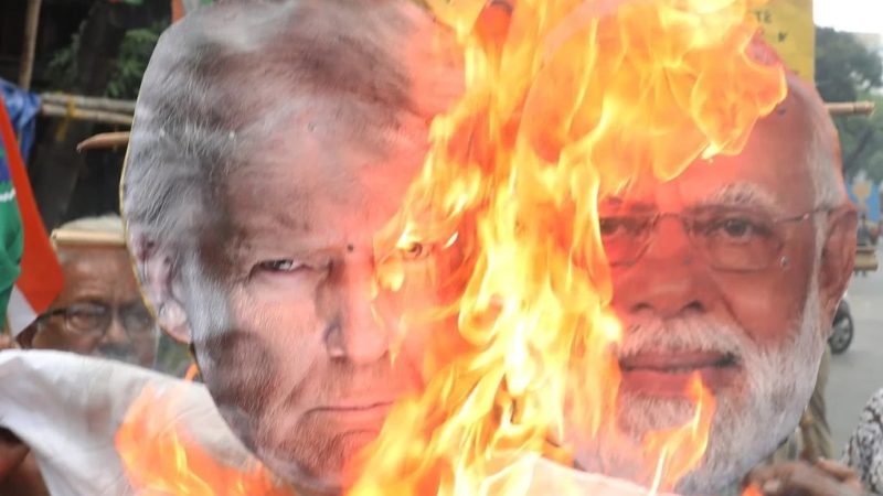 পাকিস্তানের প্রতি ট্রাম্পের আস্থায় ভারত বিচলিত