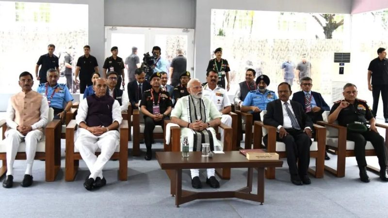 কলকাতায় হঠাৎ ‘কম্বাইন্ড কমান্ডার্স কনফারেন্স’ নিয়ে প্রশ্ন