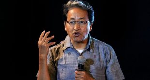 লাদাখে সহিংস বিক্ষোভের দুই দিন পর ‘থ্রি ইডিয়টসের র‍্যাঞ্চো’ গ্রেপ্তার