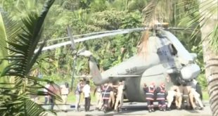 রাষ্ট্রপতির হেলিকপ্টার নামতেই দেবে গেল হেলিপ্যাড