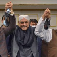 জোট সরকার থেকে পিপিপি’র বেরিয়ে যাওয়ার গুঞ্জন