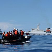 দক্ষিণ চীন সাগরে মার্কিন নৌবাহিনীর জেট ও হেলিকপ্টার বিধ্বস্ত