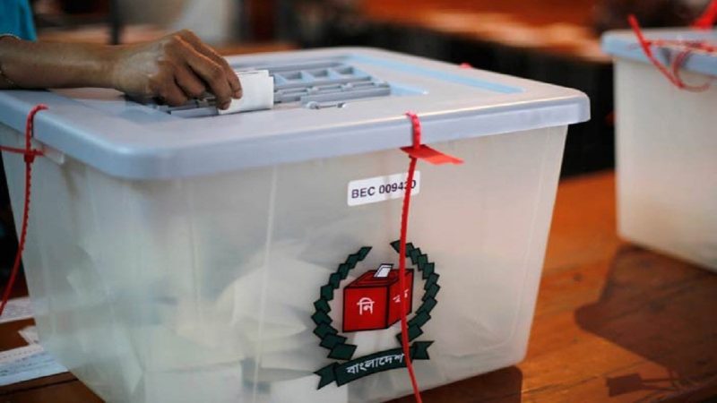 নতুন রাজনীতির যে ইঙ্গিত দিচ্ছে বাংলাদেশের বড় দলটি