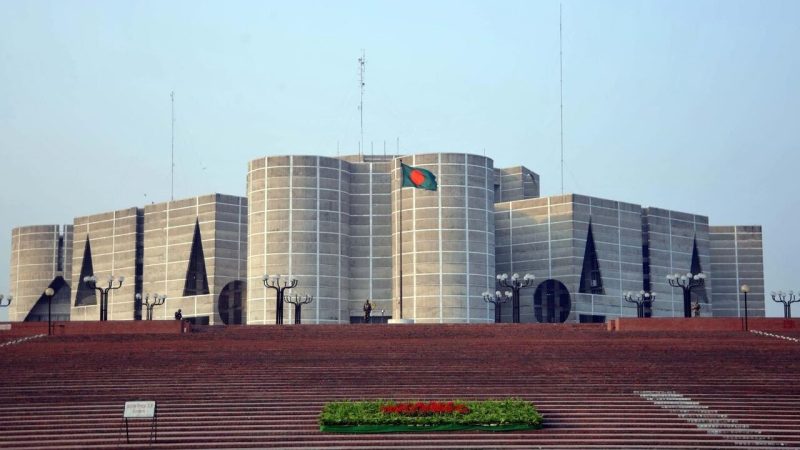 বাংলাদেশে নির্দলীয় তত্ত্বাবধায়ক সরকার ব্যবস্থা পুনর্বহাল