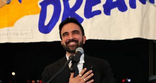 বিজয়ের পর মা–বাবার উদ্দেশে জোহরান মামদানি: তোমাদের সন্তান হতে পেরে আমি গর্বিত