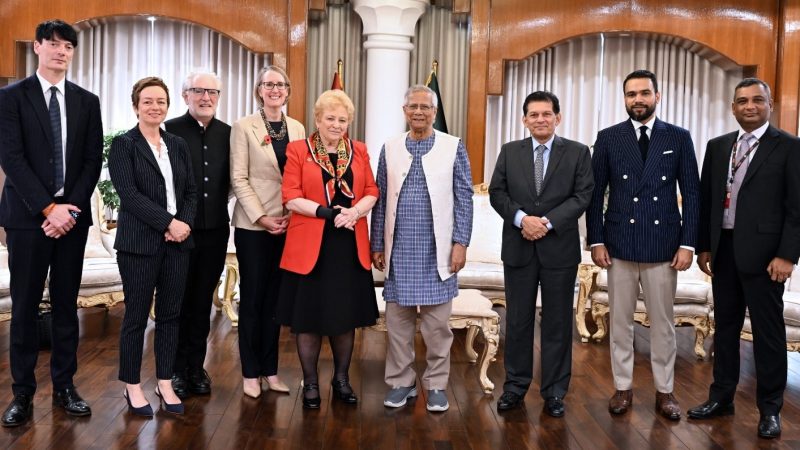 পুলিশ সংস্কারে সহায়তার প্রস্তাব আয়ারল্যান্ডের