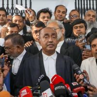 বাংলাদেশে পলাতক স্বৈরশাসকের বিচার: ত্রুটি কোথায়?